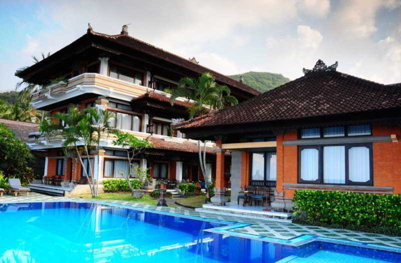 The Rishi Candidasa Beach Resort Экстерьер фото