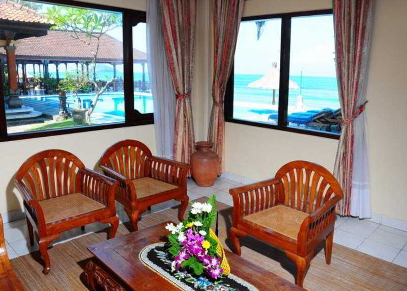 The Rishi Candidasa Beach Resort Экстерьер фото
